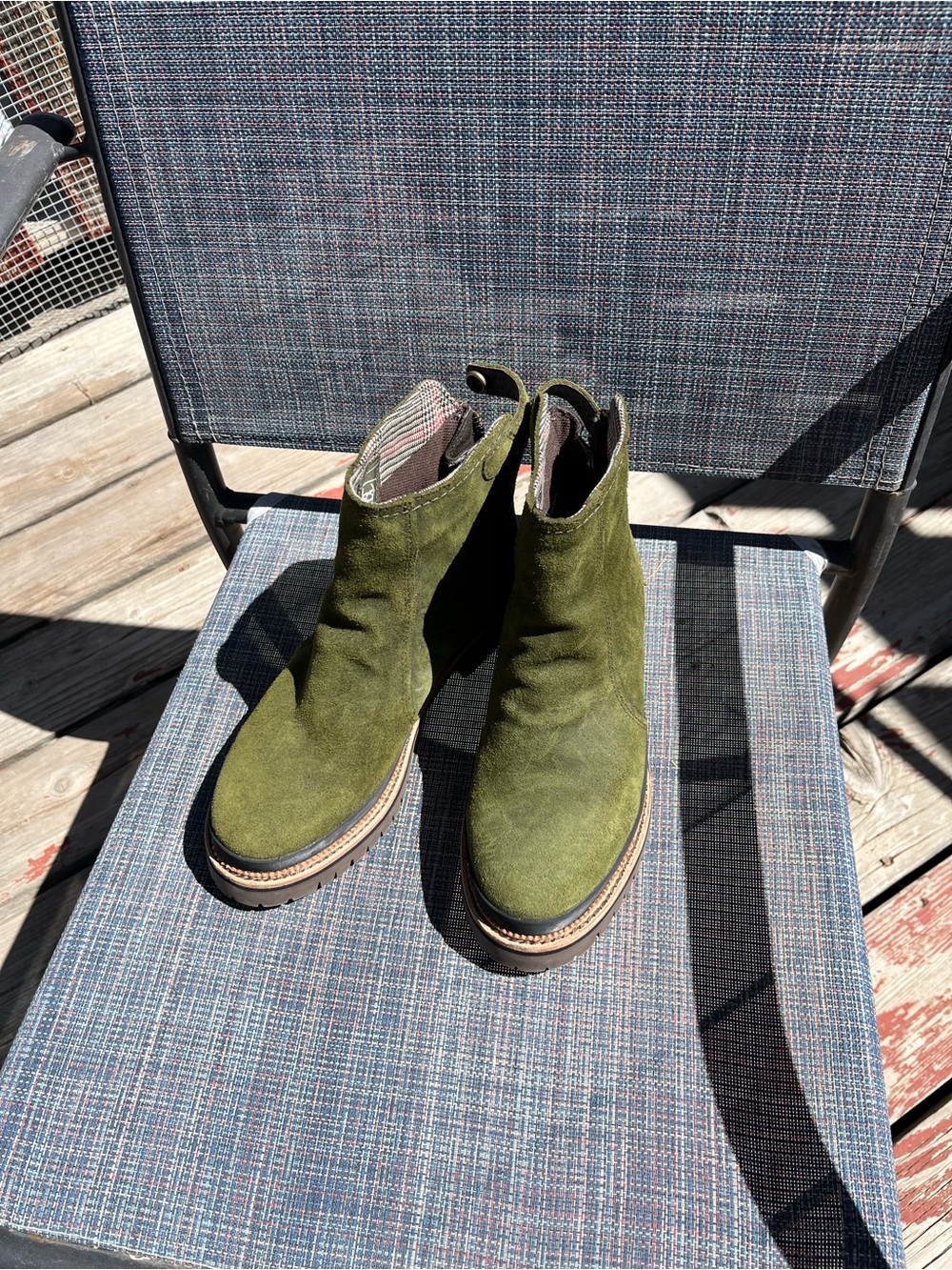 Ariat Beautiful Western Chic Olive Green Suede Zip Heel Boot Womens 6 - Picture 4 of 6